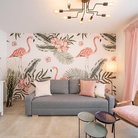App 47 Apartment Ваграйн Екстериор снимка