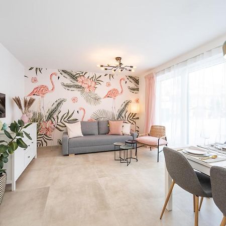 App 47 Apartment Ваграйн Екстериор снимка